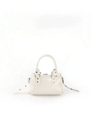 bolsos con tachuelas