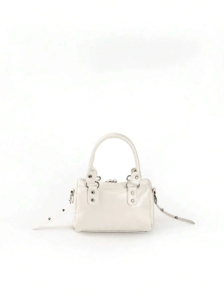 bolsos con tachuelas