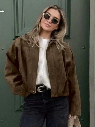 Elegante, chic y ligera chaqueta bomber para damas