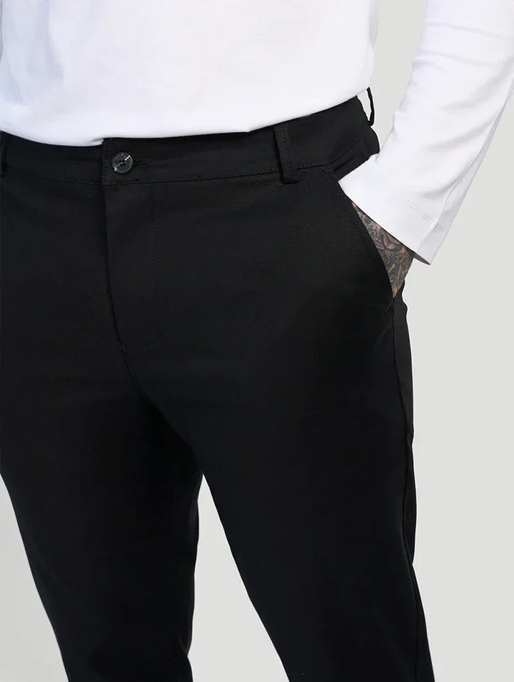 Astino Pantalones rectos - Negro