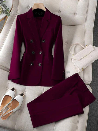 Traje Selma disponible en tallas del 38 al 56