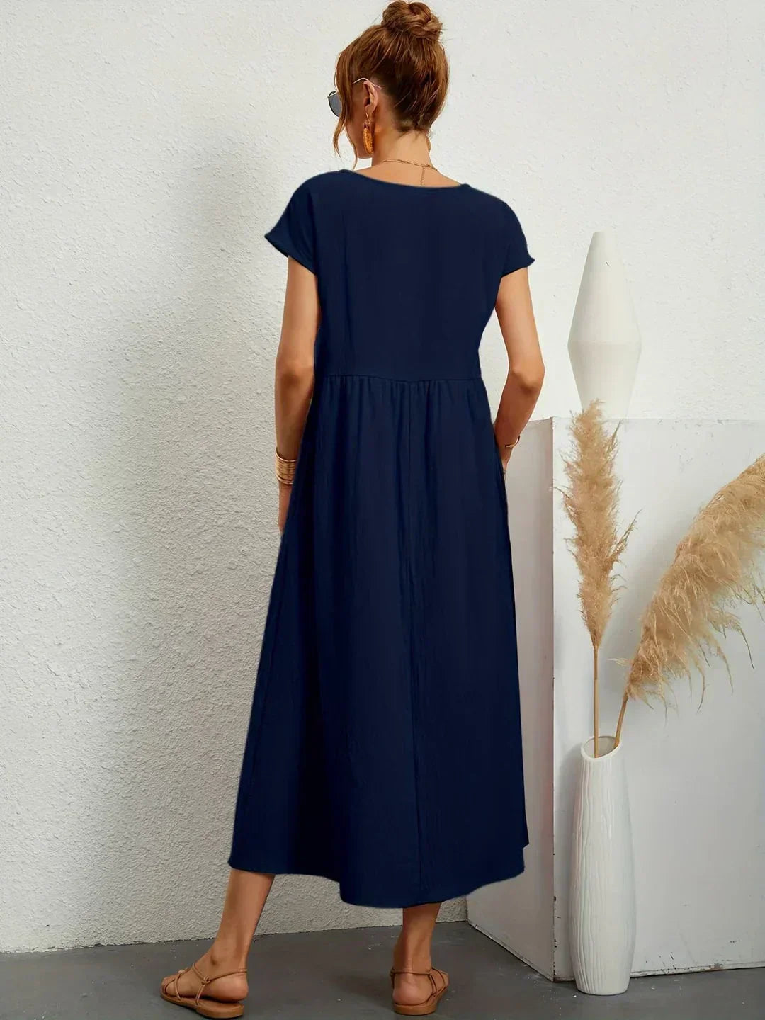Gabriela™ | Vestido midi fluido de elegancia clásica