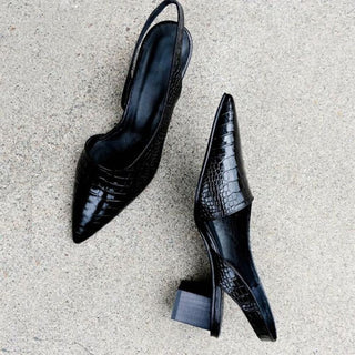 Wynn - Zapatos de tacón de punta ancha