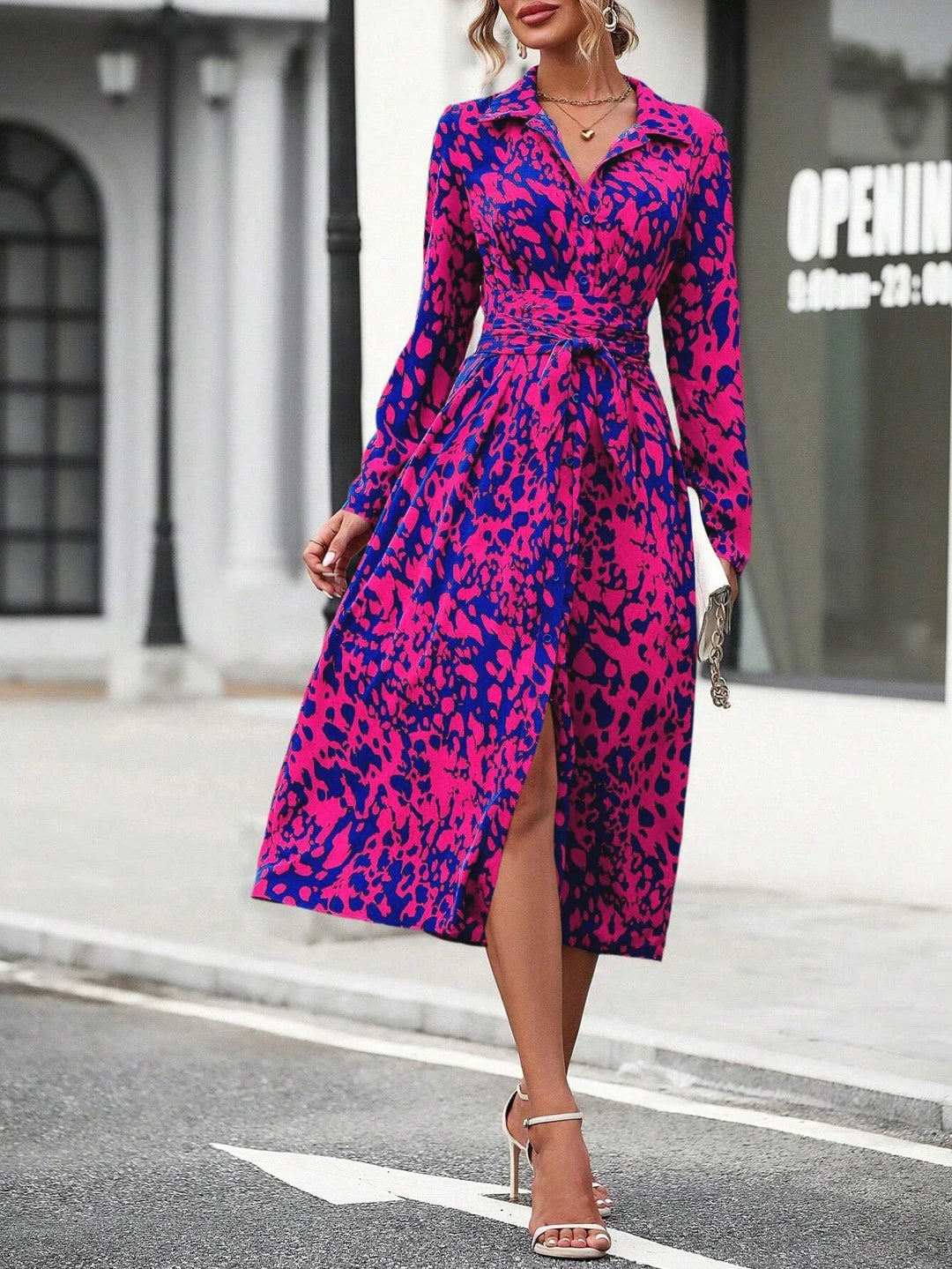 Inge | Elegante vestido de camisa con estampado aleatorio