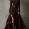 Vestido de Ante Sintético con Cuello Alto, Manga Larga y Abertura (Incluye cinturón)